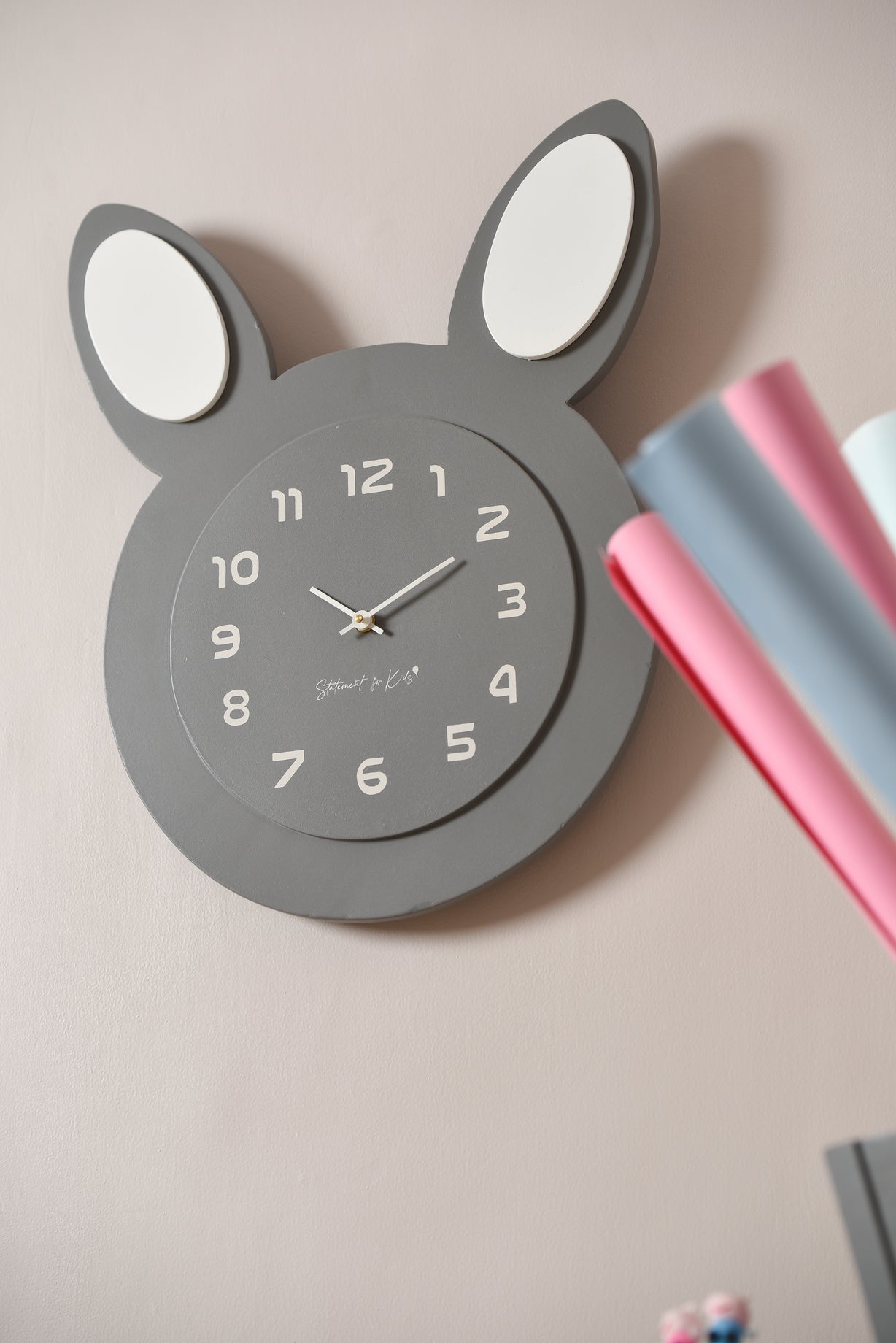 BUNNY WALL CLOCK