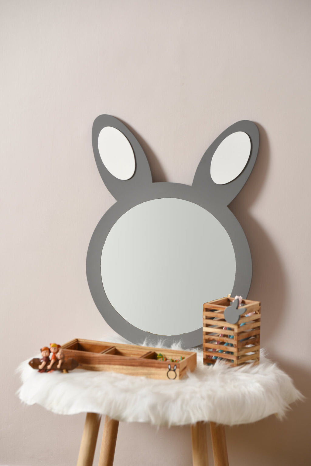 STATEMENT BUNNY MIRROR